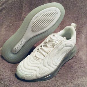 Nike Air Max 720 White Sz 6Y / 7.5 Women